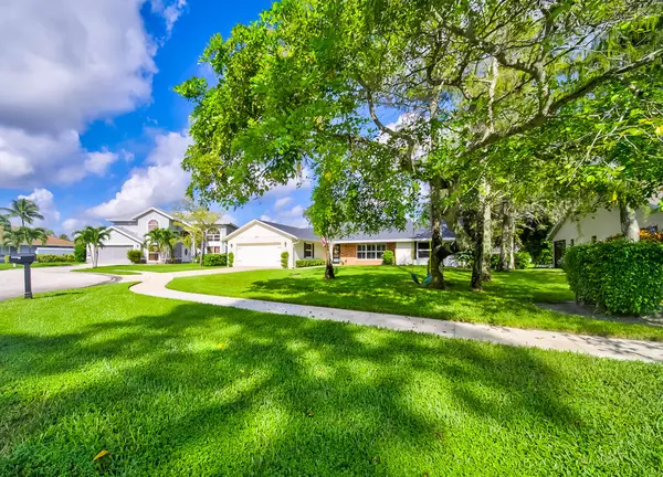 Wellington, FL 33414,13951 Barberry CT