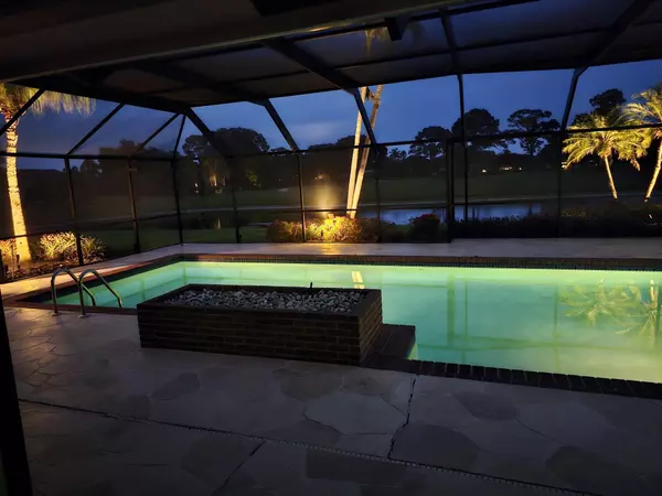 Delray Beach, FL 33445,627 Pine Lake DR