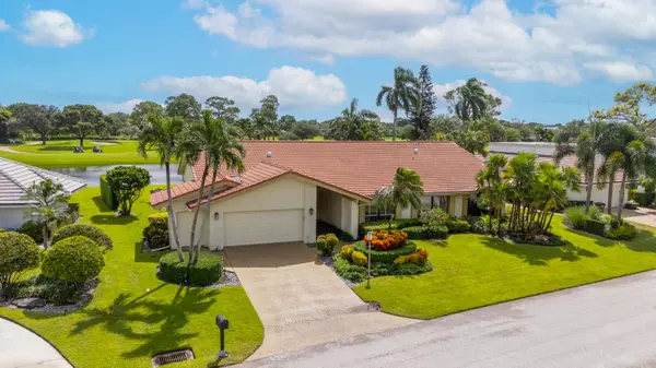 Delray Beach, FL 33445,627 Pine Lake DR