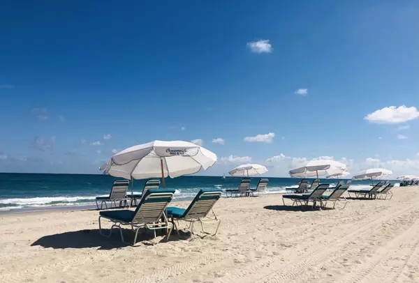 Palm Beach Shores, FL 33404,155 S Ocean AVE 606