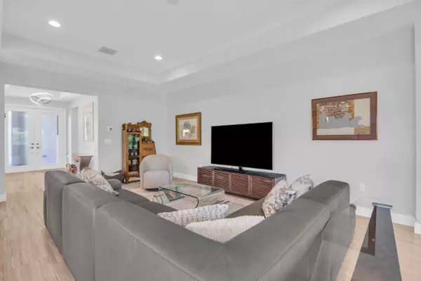 Port Saint Lucie, FL 34987,10961 SW Freshwater CT