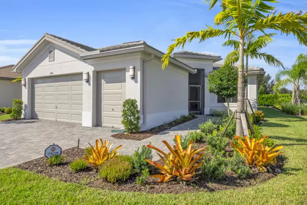 10961 SW Freshwater CT, Port Saint Lucie, FL 34987