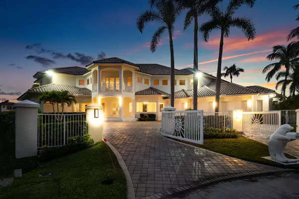 Delray Beach, FL 33483,978 Dogwood DR