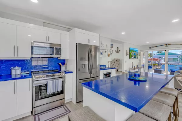 Tavernier, FL 33070,136 Sable Palm LN
