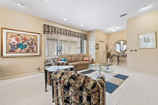 Boynton Beach, FL 33472,8204 Brindisi LN