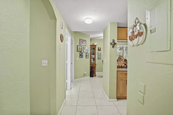 Fort Pierce, FL 34982,4190 Gator Greens WAY 12