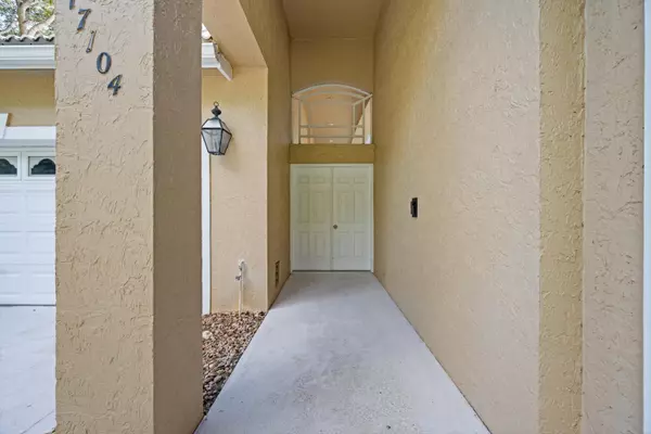 Jupiter, FL 33477,17104 Crossgate DR