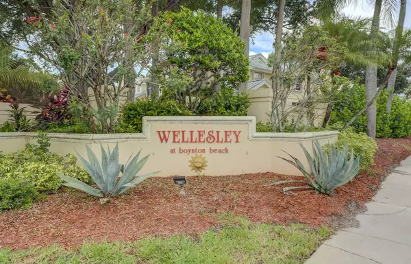 Boynton Beach, FL 33436,4102 Roxbury CT 41b
