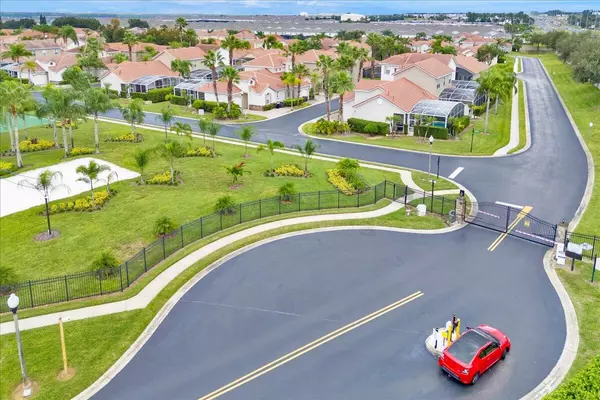 Davenport, FL 33897,621 Tuscan Hills BLVD