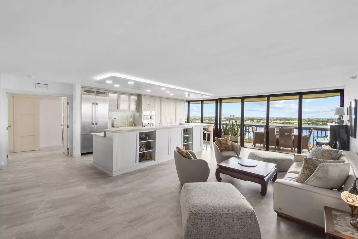 West Palm Beach, FL 33401,1900 Consulate PL 1902