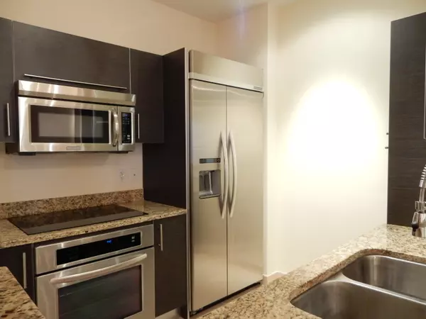 West Palm Beach, FL 33401,550 Okeechobee BLVD 726