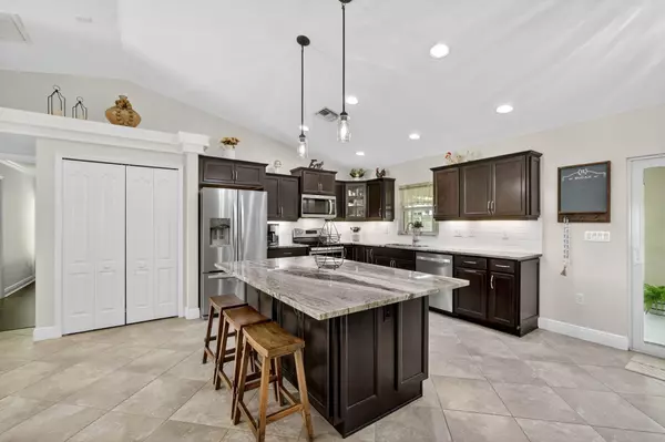 Port Saint Lucie, FL 34986,6135 NW Densaw TER