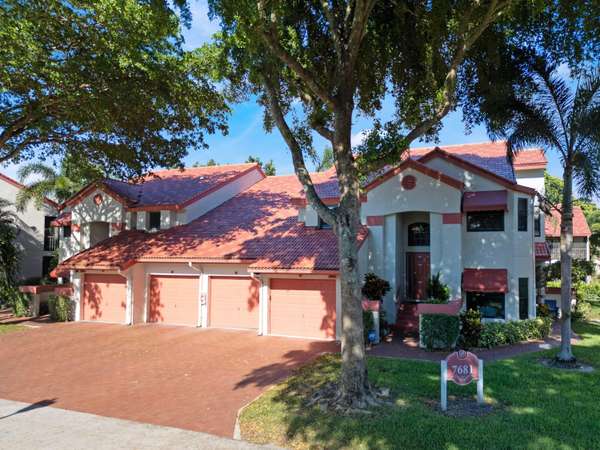 7681 Lexington Club BLVD B, Delray Beach, FL 33446