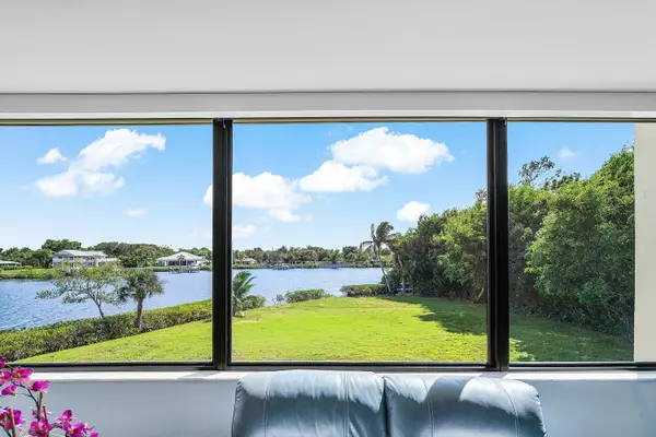 Jupiter, FL 33469,10555 SE Terrapin PL F206