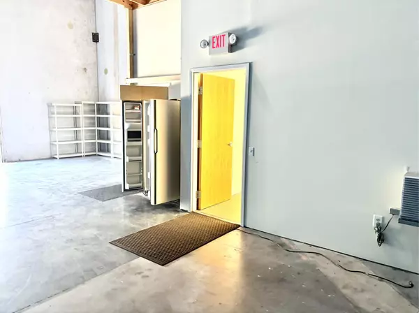 Riviera Beach, FL 33407,4188 Westroads DR 122