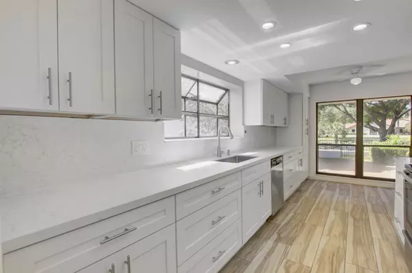 6740 Lago Vista TER, Boca Raton, FL 33433