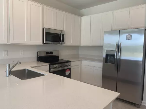 Davenport, FL 33837,3327 Laurent Lp LOOP