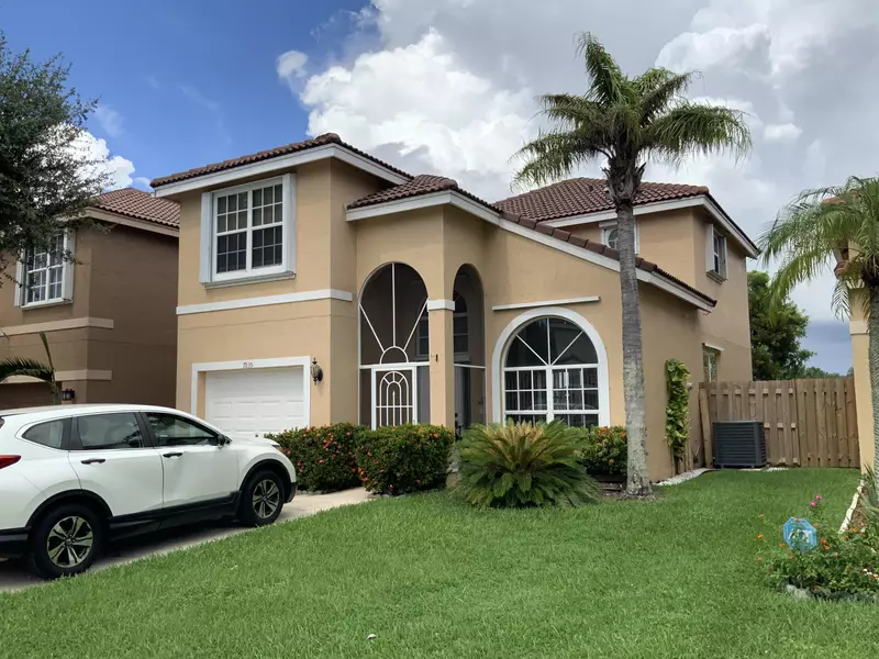 7835 Springfield Lake DR, Lake Worth, FL 33467