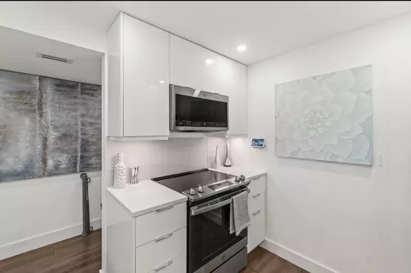 Boca Raton, FL 33487,5500 NW 2nd AVE 414