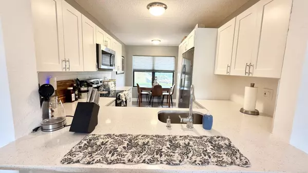 Lake Worth, FL 33467,4692 E Lucerne Lakes BLVD 103