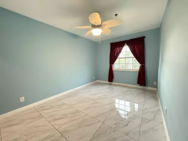 Stuart, FL 34994,950 S E Kanner HWY E23