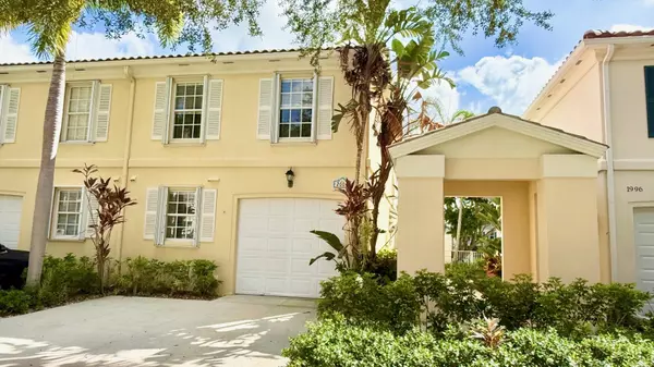 2006 W Tigris DR, West Palm Beach, FL 33411