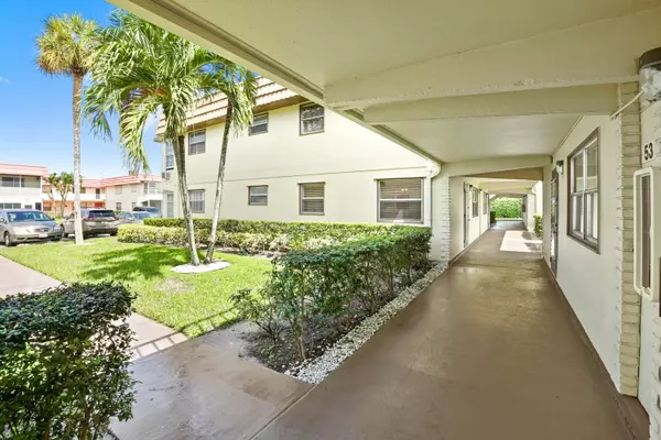 Delray Beach, FL 33446,52 Saxony B