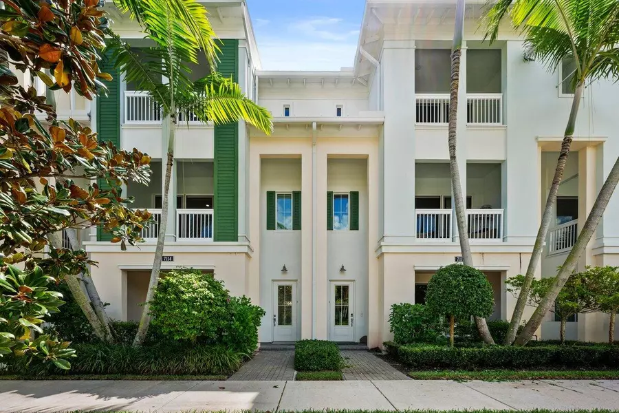 7114 Edison PL, Palm Beach Gardens, FL 33418