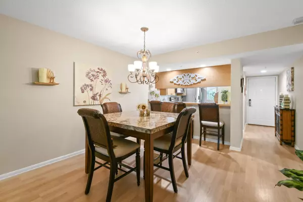 Jupiter, FL 33477,1901 Marina Isle WAY 305