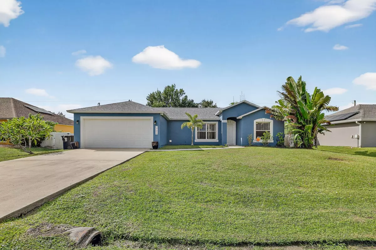 Port Saint Lucie, FL 34983,790 NW Bayard AVE