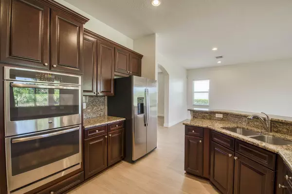 Jupiter, FL 33458,172 Manor CIR