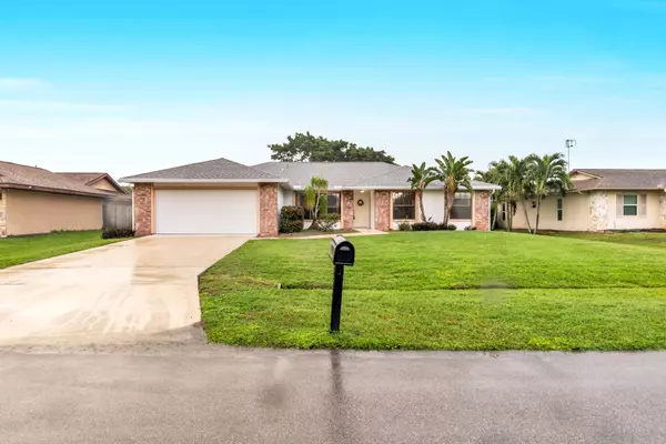 Port Saint Lucie, FL 34984,655 SE Crescent AVE