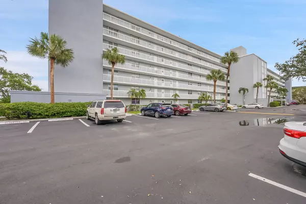 5500 NW 2nd AVE 614, Boca Raton, FL 33487