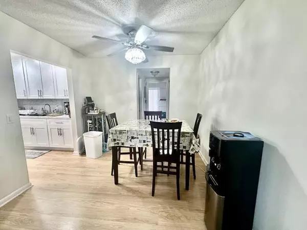 Boca Raton, FL 33434,583 Fanshaw N