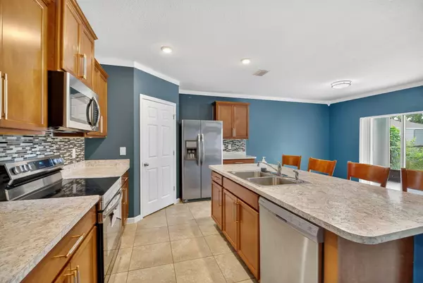 Palm Bay, FL 32908,280 SW Falls Church ST