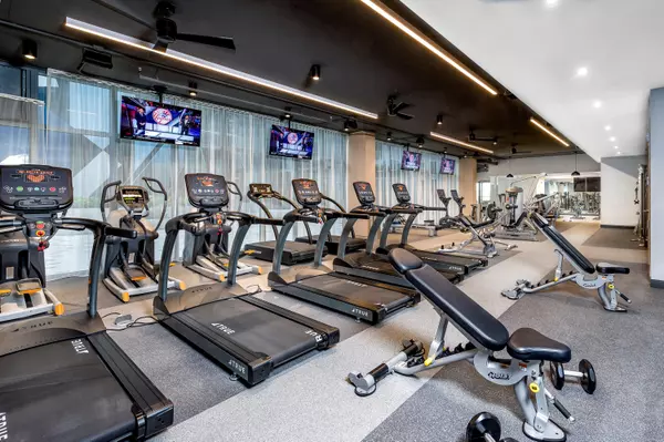 Miami, FL 33127,240 NW 25th ST 624