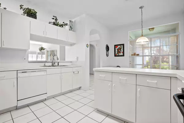 Delray Beach, FL 33446,7617 Mansfield Hollow RD