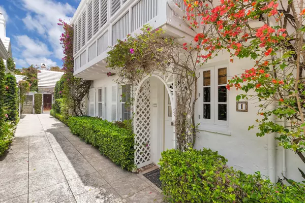 Palm Beach, FL 33480,417 Peruvian AVE 1