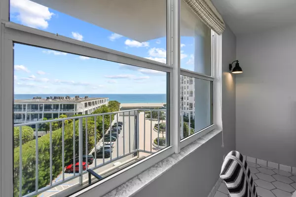 Palm Beach, FL 33480,2295 S Ocean BLVD 617