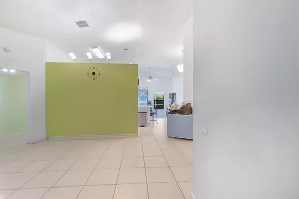 Jupiter, FL 33458,6242 Barbara ST