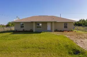 9007 S Indio CIR,  Labelle,  FL 33935