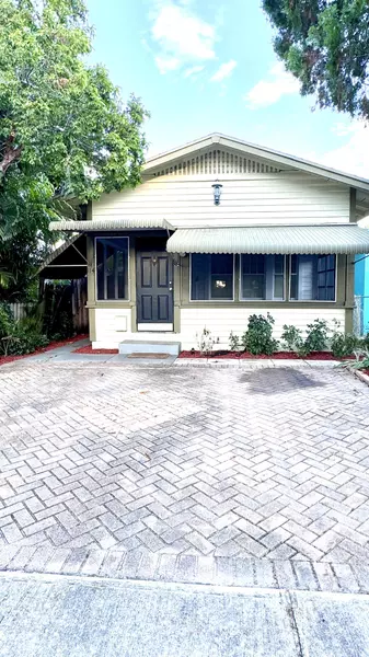 114 S J ST 1, Lake Worth Beach, FL 33460