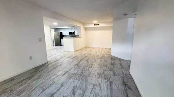 Coconut Creek, FL 33073,5025 Wiles RD 107