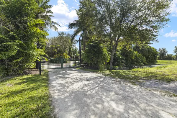 Wellington, FL 33414,14996 S 50th ST