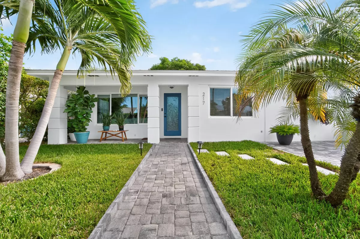 Riviera Beach, FL 33404,217 E 23rd ST