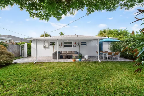 Riviera Beach, FL 33404,217 E 23rd ST