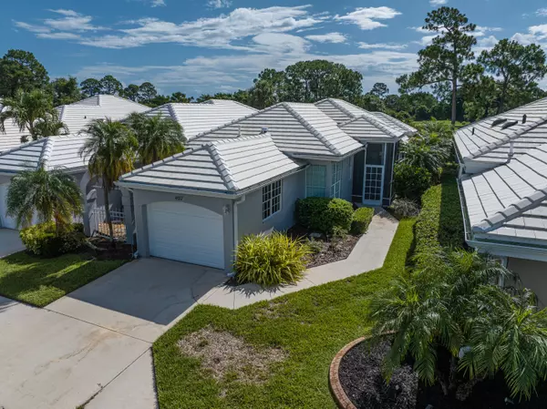 407 SW Fairway LNDG, Port Saint Lucie, FL 34986