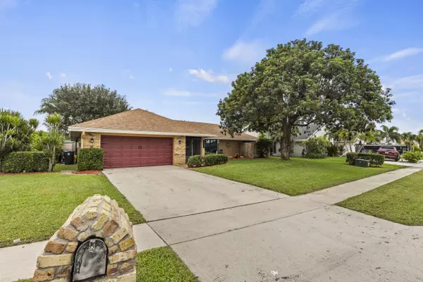 Lake Worth, FL 33467,8272 Blue Cypress DR