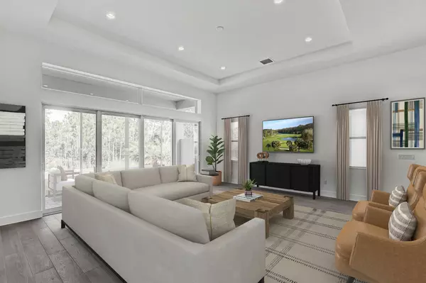 Port Saint Lucie, FL 34984,146 SE Palma ST