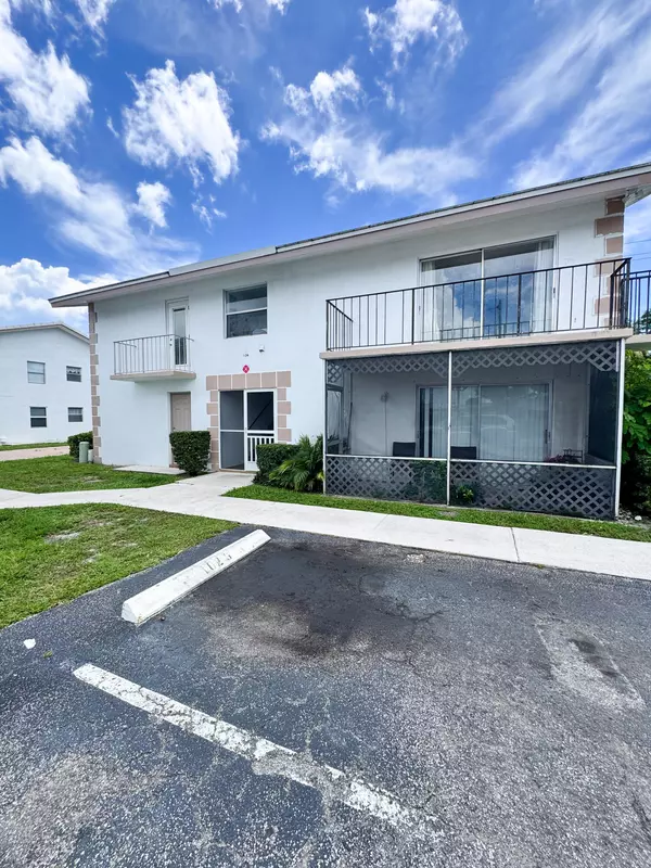 Deerfield Beach, FL 33441,104 SE 10th St ST 202